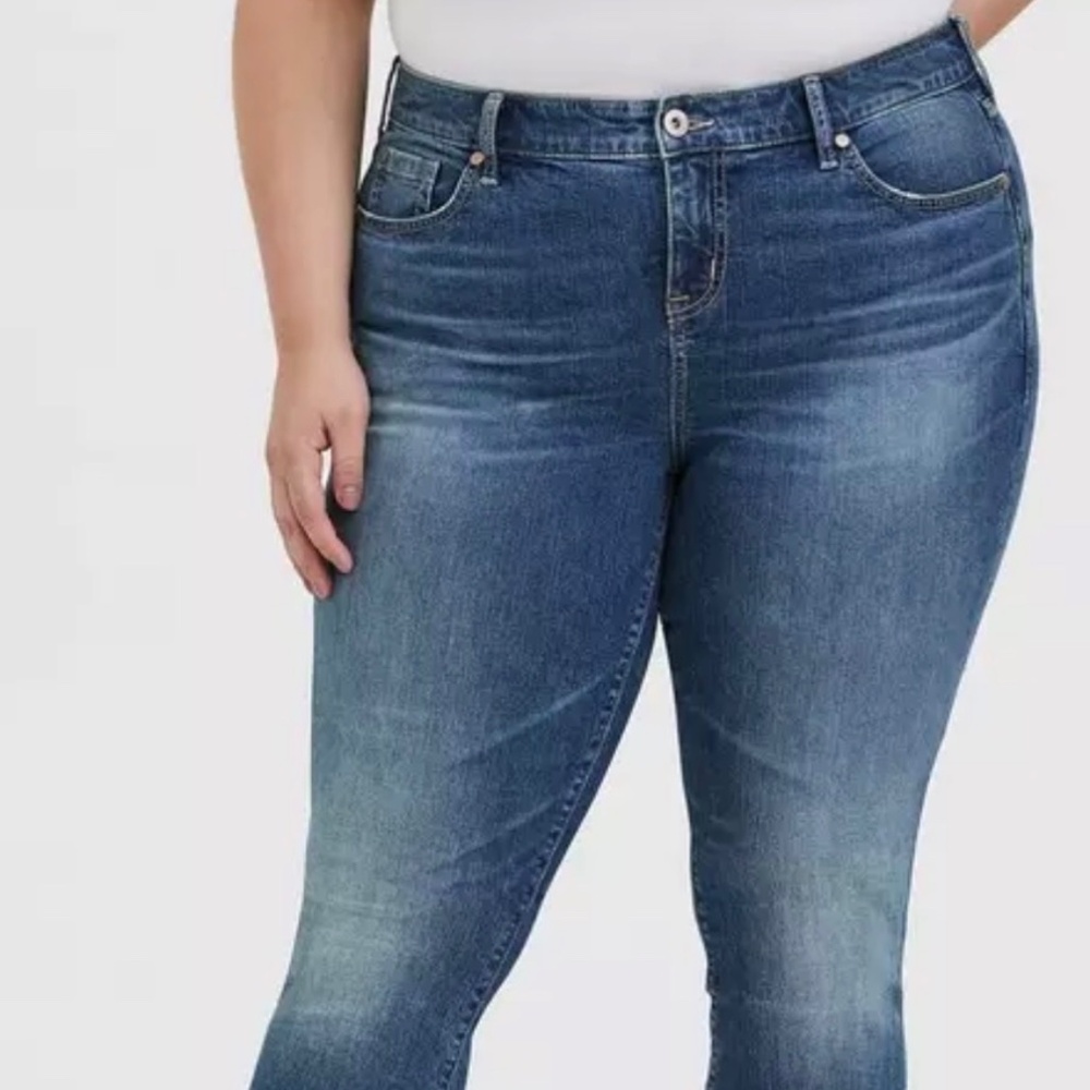 Perfect Slim Boot Vintage Stretch Mid-Rise Jean